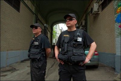 Бригада УХ ... :)) всех порвем типа ... :)) -а-ха-ха-ха :)