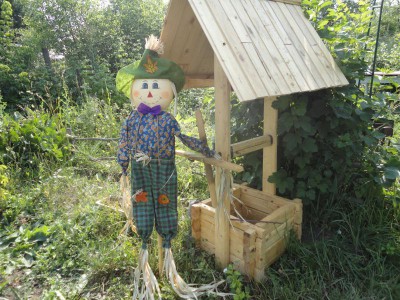 декоративный колодец